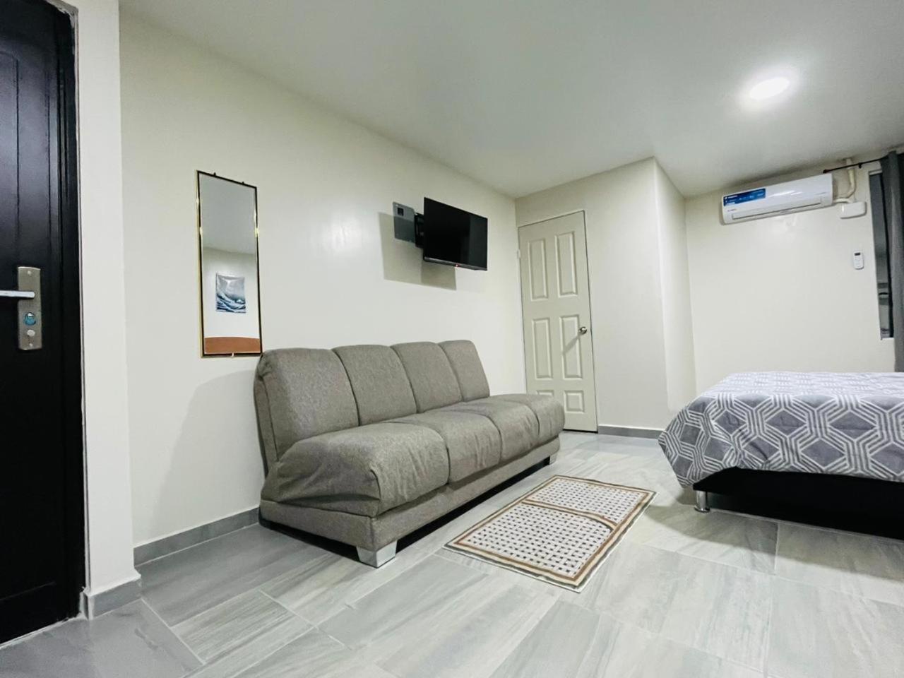 Apartamentos Aeropuerto Ciudad Juarez Ngoại thất bức ảnh