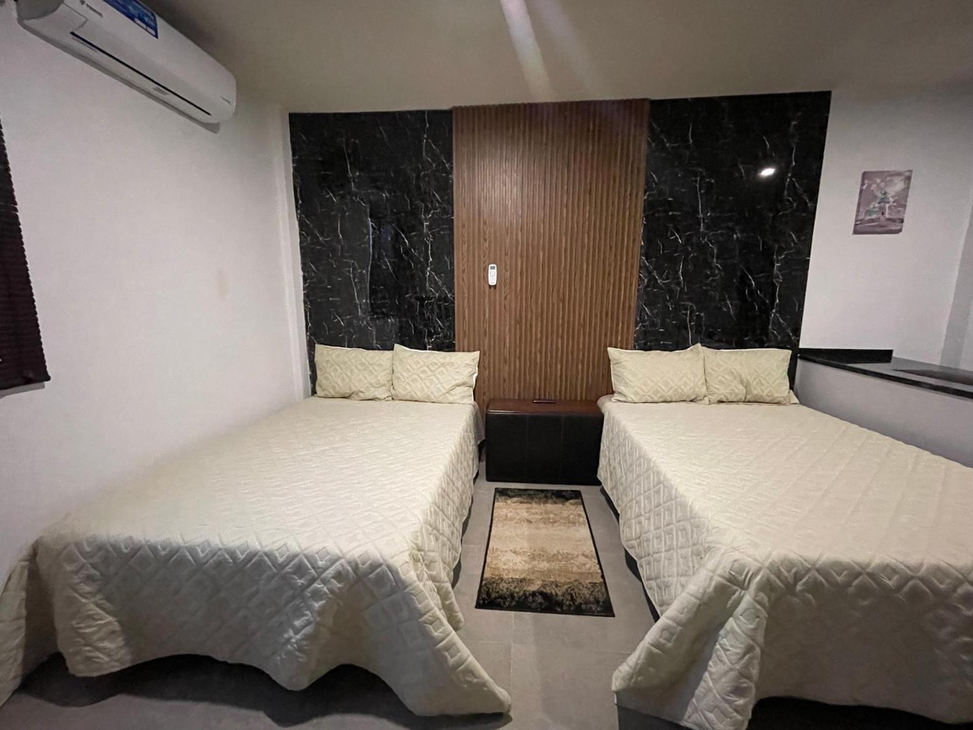 Apartamentos Aeropuerto Ciudad Juarez Ngoại thất bức ảnh