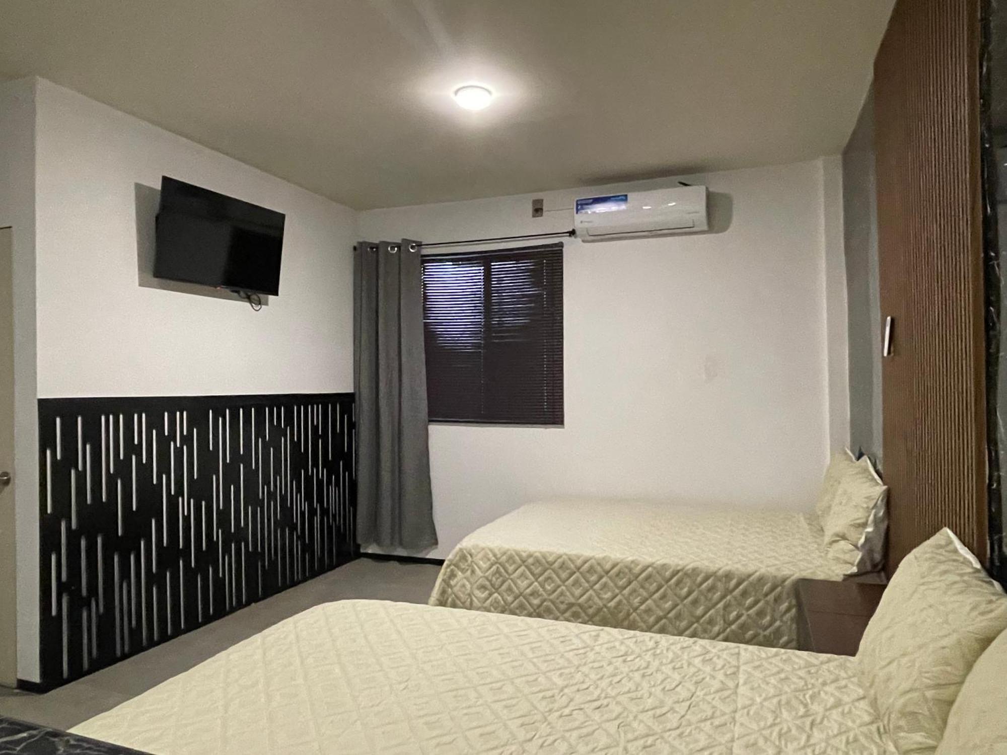 Apartamentos Aeropuerto Ciudad Juarez Ngoại thất bức ảnh