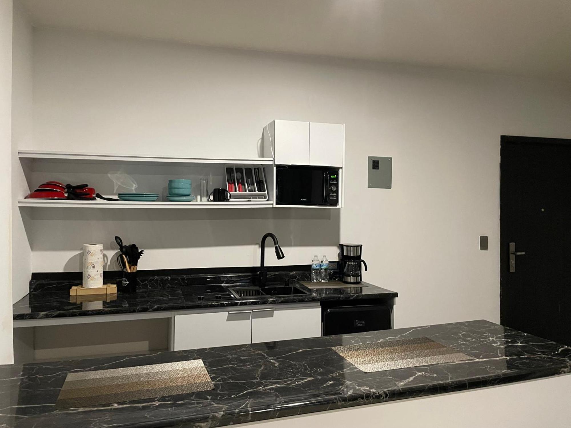 Apartamentos Aeropuerto Ciudad Juarez Ngoại thất bức ảnh